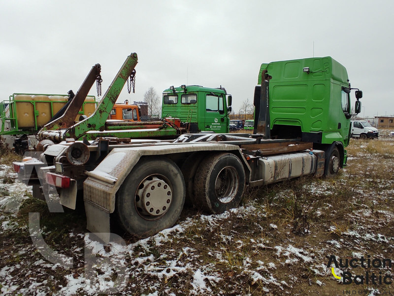 Renault Premium Route - Портальный бункеровоз: фото 4 Renault Premium Route - Портальный бункеровоз: фото 4