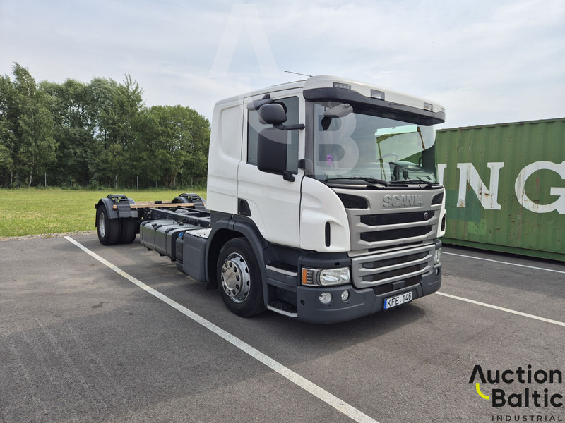 Scania P 450 - Грузовик-шасси: фото 2 Scania P 450 - Грузовик-шасси: фото 2