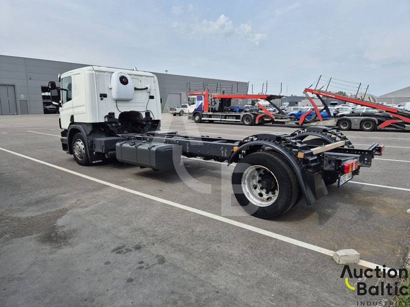 Scania P 450 - Грузовик-шасси: фото 4 Scania P 450 - Грузовик-шасси: фото 4