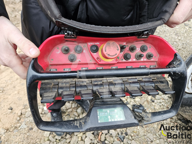 Самосвал Scania R124 GB6X2NA 420: фото 12 Самосвал Scania R124 GB6X2NA 420: фото 12