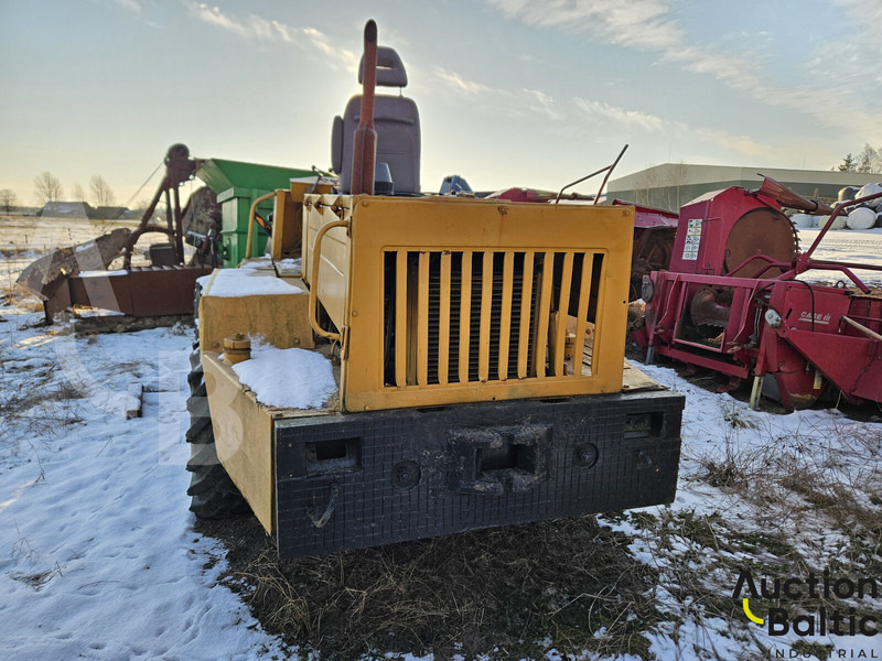 TO-30 - Колёсный погрузчик: фото 4 TO-30 - Колёсный погрузчик: фото 4