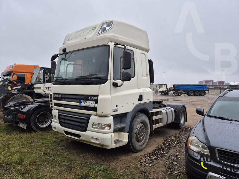 DAF FTCF85.410T - Тягач: фото 1 DAF FTCF85.410T - Тягач: фото 1