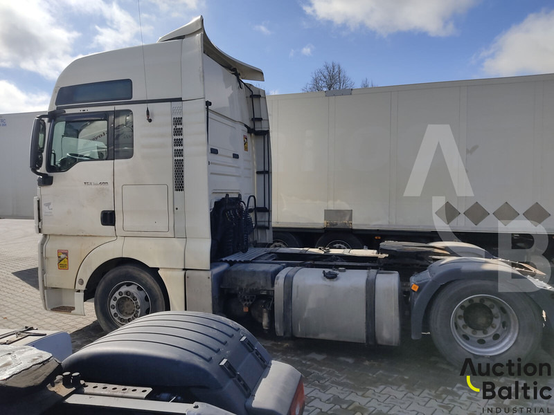 MAN TGX18.400 - Тягач: фото 3 MAN TGX18.400 - Тягач: фото 3