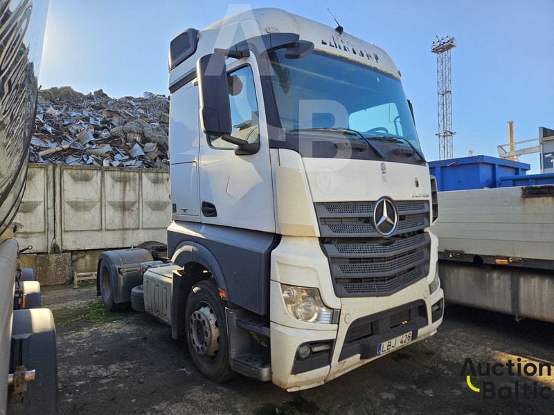Mercedes-Benz Actros - Тягач: фото 1 Mercedes-Benz Actros - Тягач: фото 1