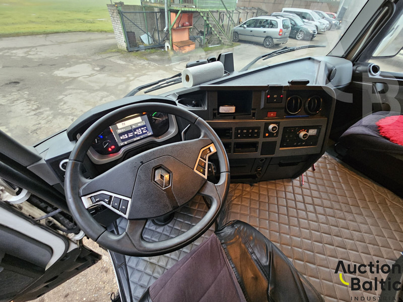 Тягач Renault: фото 6 Тягач Renault: фото 6