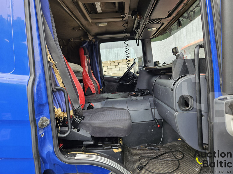 Тягач Scania P 380: фото 10
