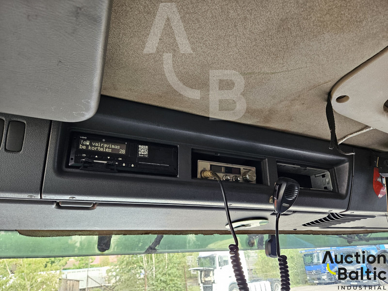 Тягач Scania P 380: фото 13