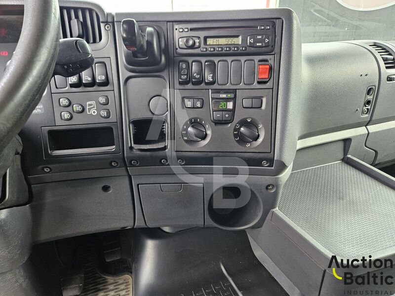 Тягач Scania R 480: фото 8 Тягач Scania R 480: фото 8