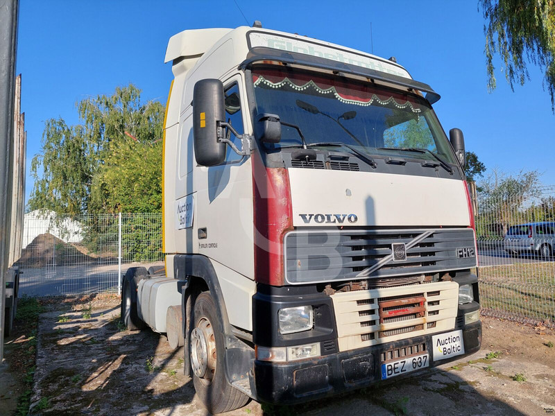 Volvo FH12 - Тягач: фото 2 Volvo FH12 - Тягач: фото 2