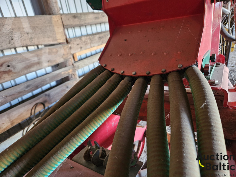 Vaderstad Carrier650 - Дисковая борона: фото 5 Vaderstad Carrier650 - Дисковая борона: фото 5