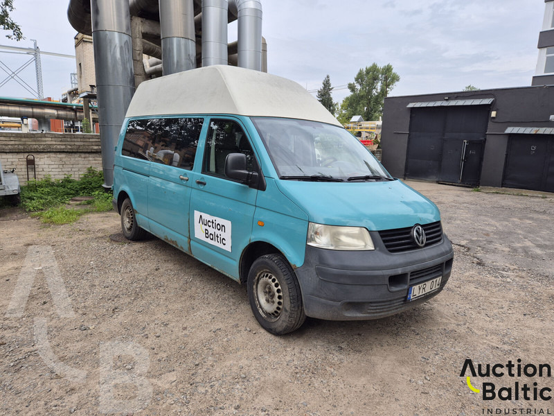Volkswagen Caravelle - Легковой фургон: фото 2 Volkswagen Caravelle - Легковой фургон: фото 2