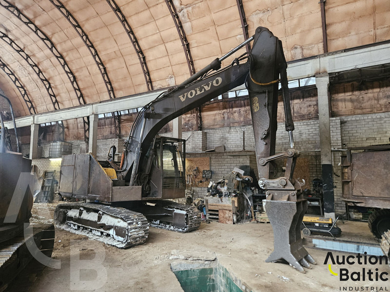 Volvo EC 180D - Гусеничный экскаватор: фото 1 Volvo EC 180D - Гусеничный экскаватор: фото 1