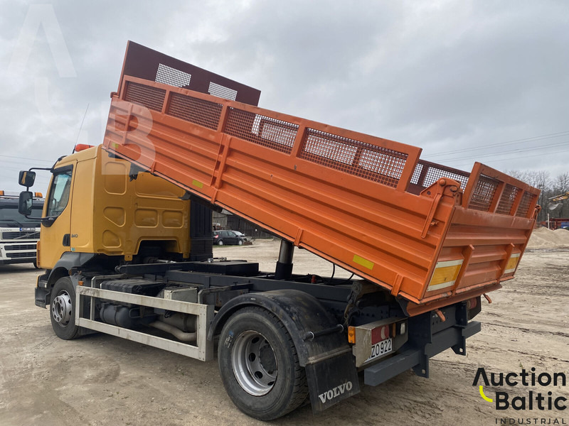 Volvo FL 240 4x2 - Самосвал: фото 4 Volvo FL 240 4x2 - Самосвал: фото 4