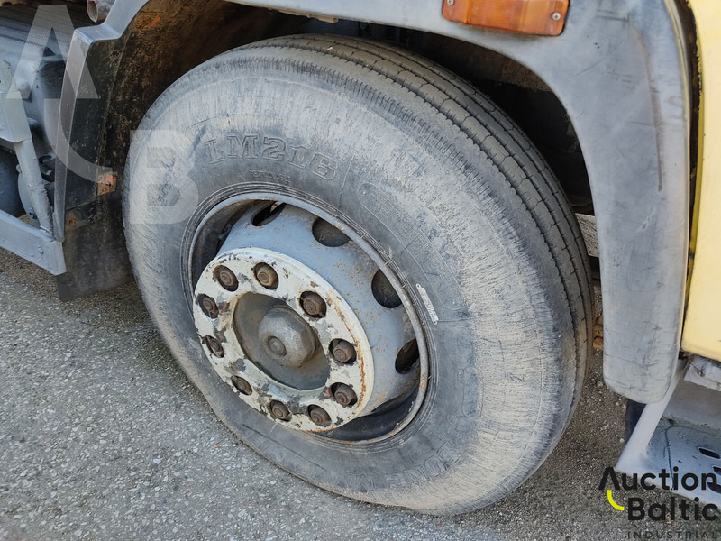 Мусоровоз Volvo FL618: фото 10