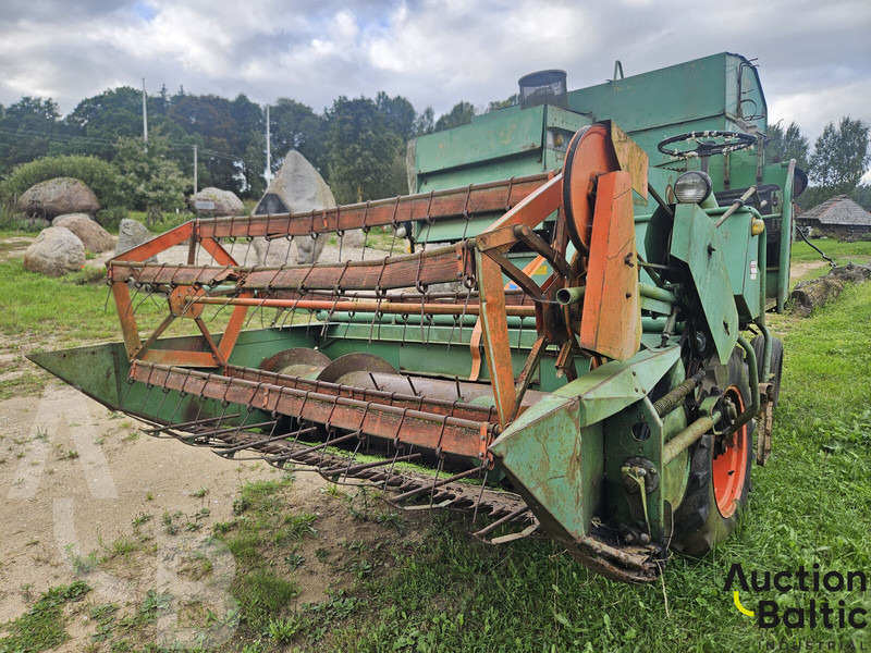 Westerasmaskiner AB AKTIV 800 - Зерноуборочный комбайн: фото 3 Westerasmaskiner AB AKTIV 800 - Зерноуборочный комбайн: фото 3