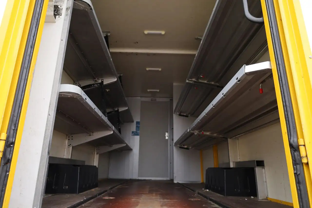 Малотоннажный фургон Mercedes-Benz Sprinter/ Koffer/Regalsystem: фото 7 Малотоннажный фургон Mercedes-Benz Sprinter/ Koffer/Regalsystem: фото 7