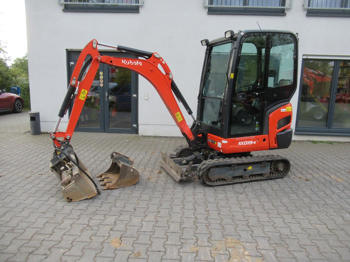 Kubota KX019-4 - Мини-экскаватор: фото 1 Kubota KX019-4 - Мини-экскаватор: фото 1