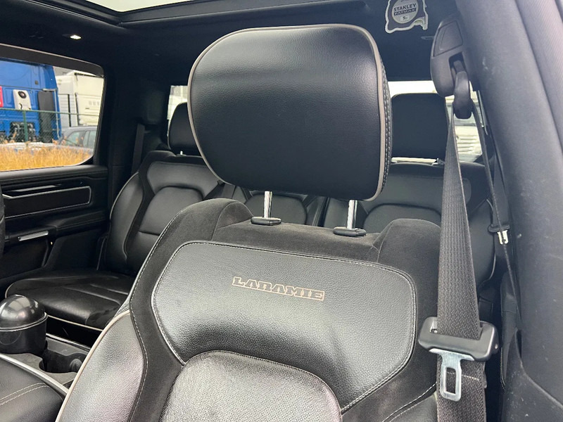 Dodge Ram HEMI 5700 *DODGE RAM 1500 LARAMIE AIR SUSP* - Легковой автомобиль: фото 5 Dodge Ram HEMI 5700 *DODGE RAM 1500 LARAMIE AIR SUSP* - Легковой автомобиль: фото 5