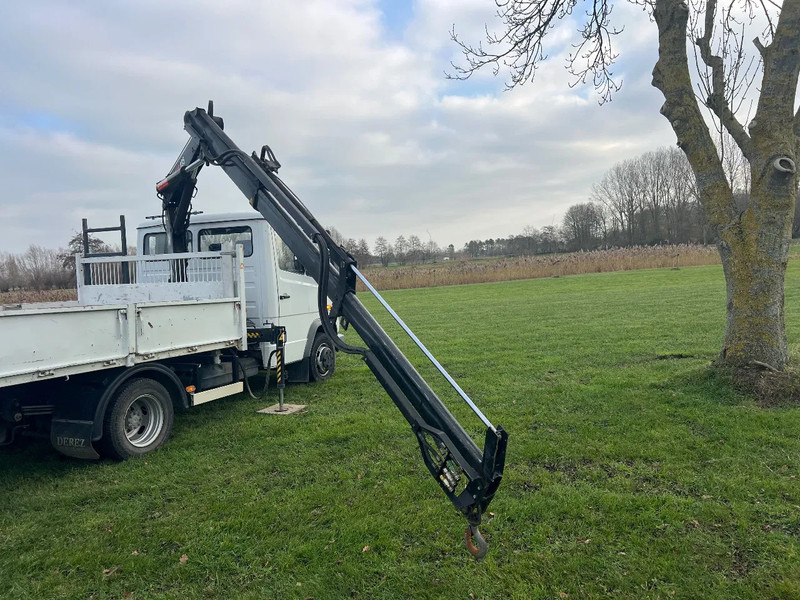 Mercedes-Benz Vario 615 VARIO 614 *3xtipper+HIAB CRANE*119000km - Самосвал, Автоманипулятор: фото 2 Mercedes-Benz Vario 615 VARIO 614 *3xtipper+HIAB CRANE*119000km - Самосвал, Автоманипулятор: фото 2