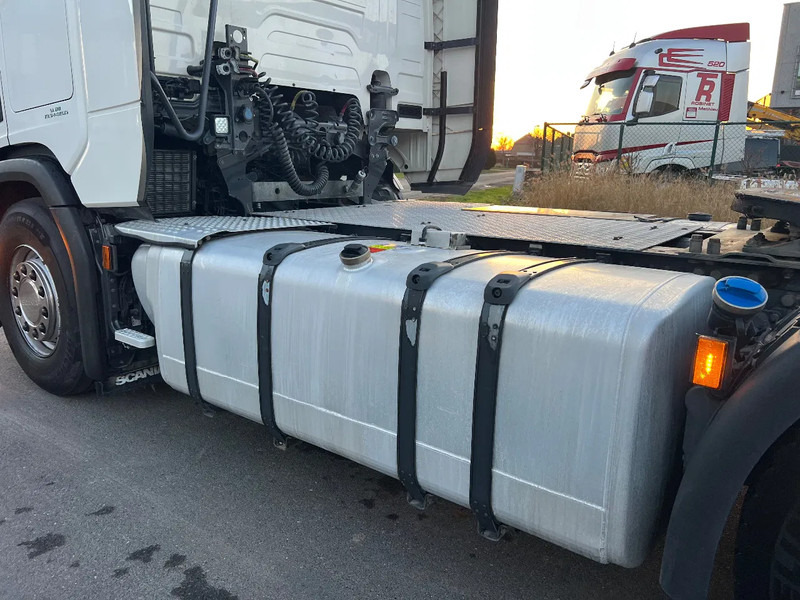 Тягач Scania R450 Retarder-full Air-PTO**SCANIA R450**: фото 6