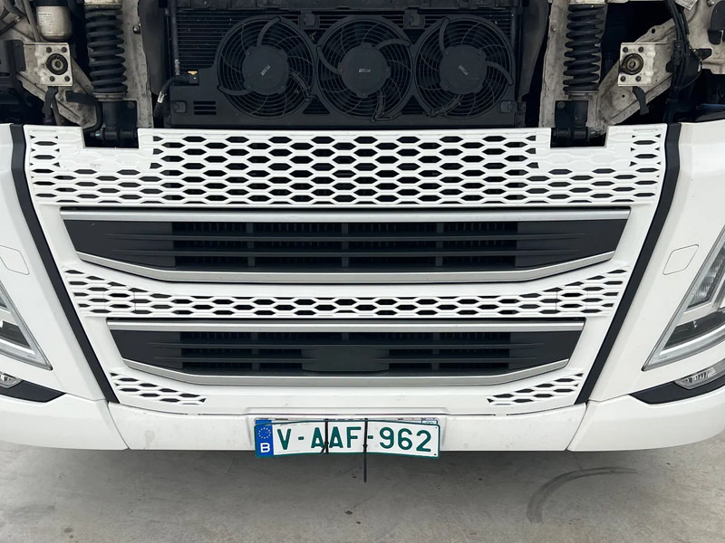 Volvo FH 500 XL CAB**500.000km**FH 500 XL 2022*TURBO COMPOUND* - Тягач: фото 3 Volvo FH 500 XL CAB**500.000km**FH 500 XL 2022*TURBO COMPOUND* - Тягач: фото 3