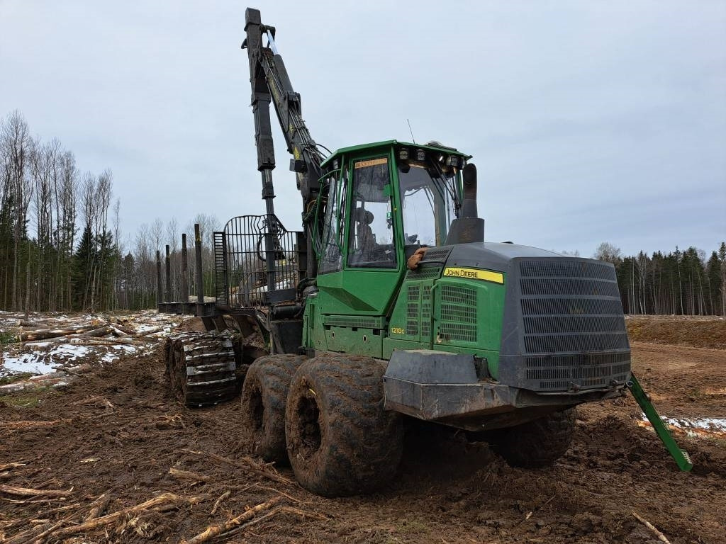 Форвардер John Deere 1210 G: фото 8