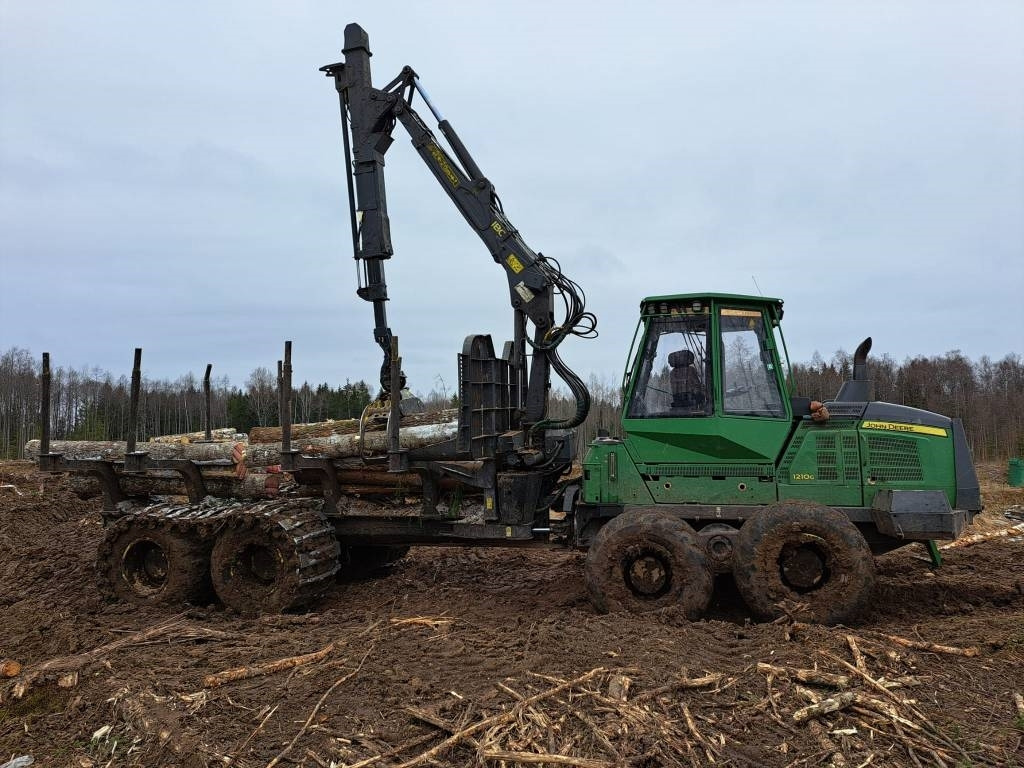 Форвардер John Deere 1210 G: фото 10