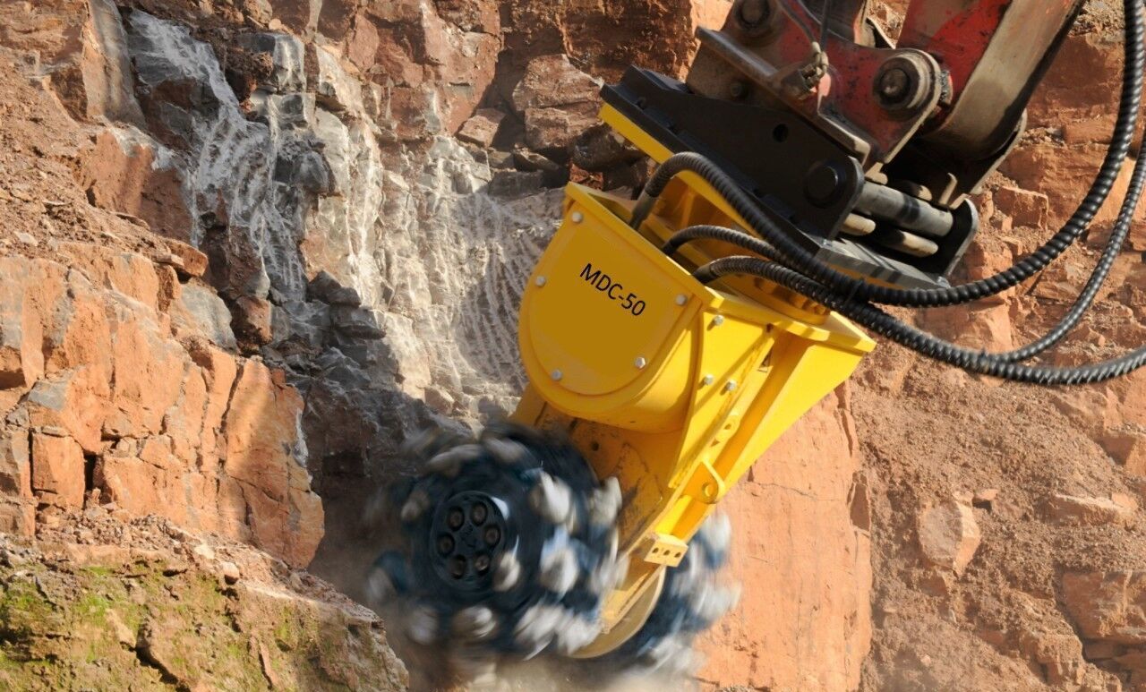 AME Double Drum Cutter (MDC 50) - Навесное оборудование для Экскаваторов: фото 3 AME Double Drum Cutter (MDC 50) - Навесное оборудование для Экскаваторов: фото 3