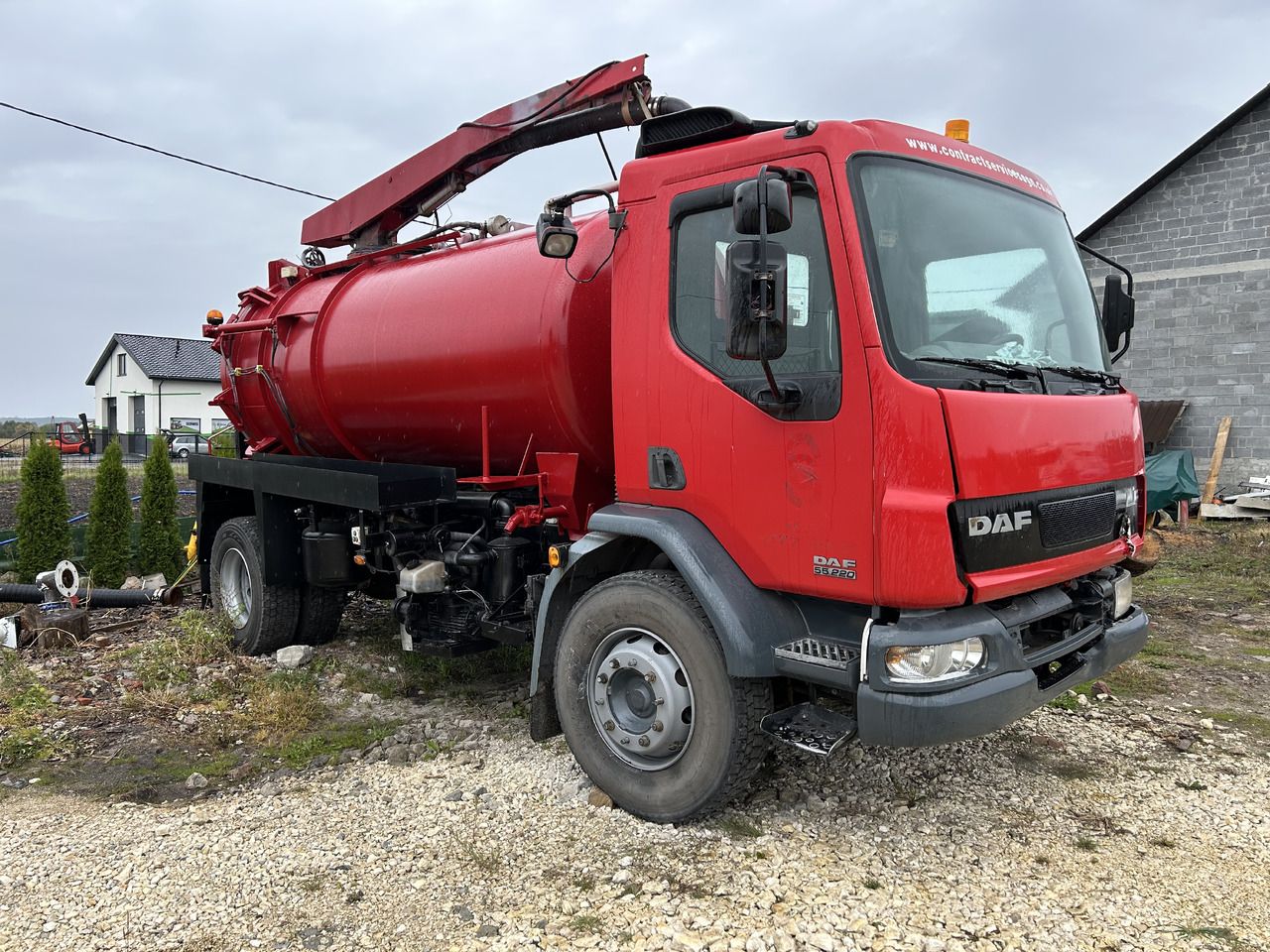 DAF 55LF - Ассенизатор: фото 2 DAF 55LF - Ассенизатор: фото 2