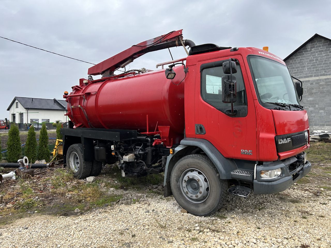 DAF 55LF - Ассенизатор: фото 1 DAF 55LF - Ассенизатор: фото 1