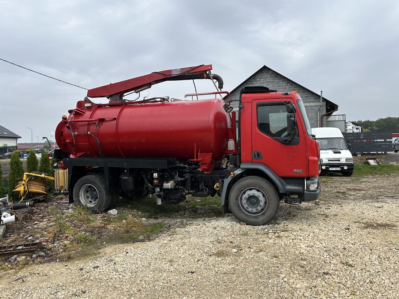 DAF 55LF - Ассенизатор: фото 3 DAF 55LF - Ассенизатор: фото 3