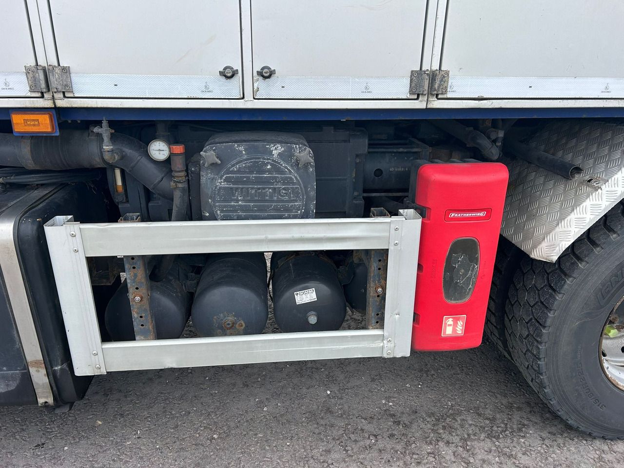 Scania JHL jetter combi R420 - Ассенизатор: фото 5 Scania JHL jetter combi R420 - Ассенизатор: фото 5
