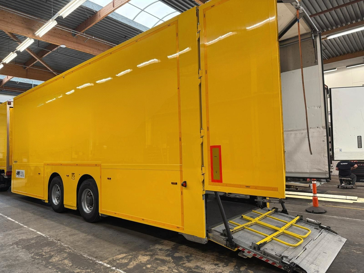 Burgers Doppelstock Anhänger 80% mehr Laden! - Прицеп-фургон: фото 4 Burgers Doppelstock Anhänger 80% mehr Laden! - Прицеп-фургон: фото 4