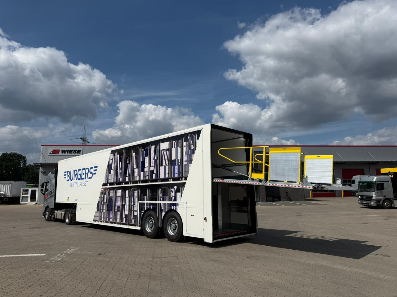 Burgers Doppelstock Trailer 60% mehr Ladefläche - Низкорамный полуприцеп: фото 2 Burgers Doppelstock Trailer 60% mehr Ladefläche - Низкорамный полуприцеп: фото 2