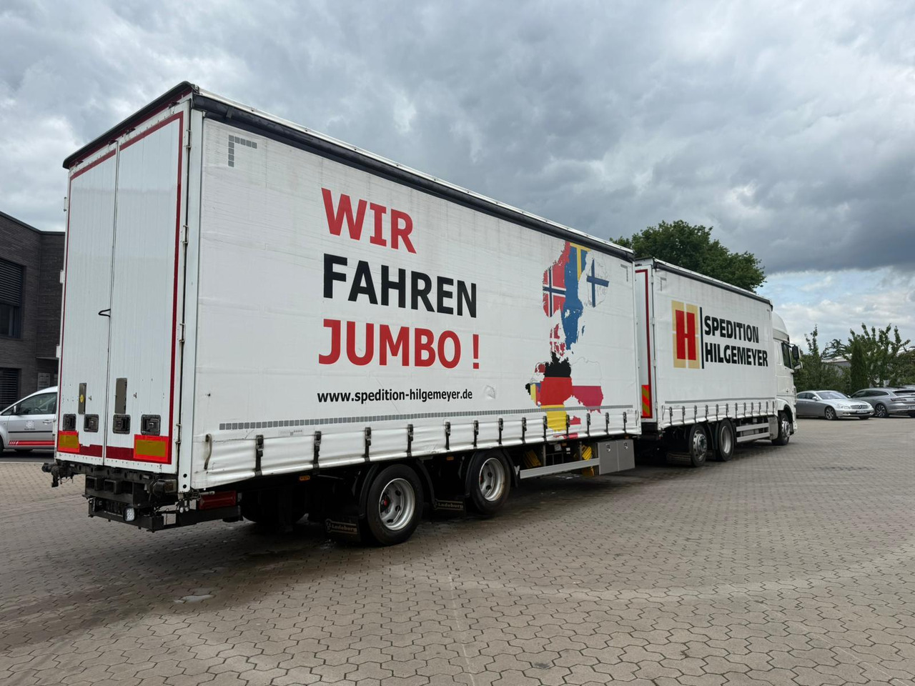 FBL Tandem Anhänger Volumen Inklusive LKW!! - Тентованный прицеп: фото 1 FBL Tandem Anhänger Volumen Inklusive LKW!! - Тентованный прицеп: фото 1
