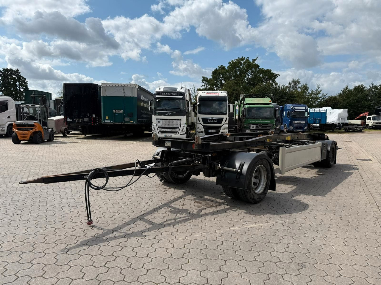 Hüffermann HSM - Containeranhänger + TÜV NEU - Прицеп-контейнеровоз/ Сменный кузов: фото 2 Hüffermann HSM - Containeranhänger + TÜV NEU - Прицеп-контейнеровоз/ Сменный кузов: фото 2