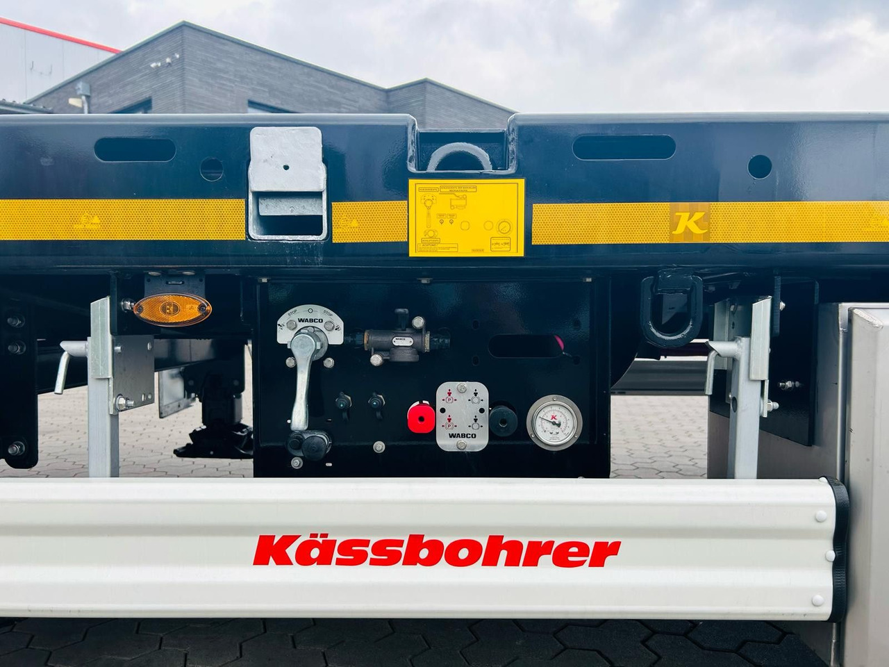 Полуприцеп бортовой/ Платформа Kässbohrer SPS Mega Schwerlast Plattform Lenkachse: фото 11 Полуприцеп бортовой/ Платформа Kässbohrer SPS Mega Schwerlast Plattform Lenkachse: фото 11