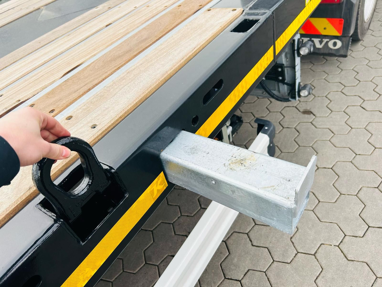 Полуприцеп бортовой/ Платформа Kässbohrer SPS Mega Schwerlast Plattform Lenkachse: фото 6 Полуприцеп бортовой/ Платформа Kässbohrer SPS Mega Schwerlast Plattform Lenkachse: фото 6