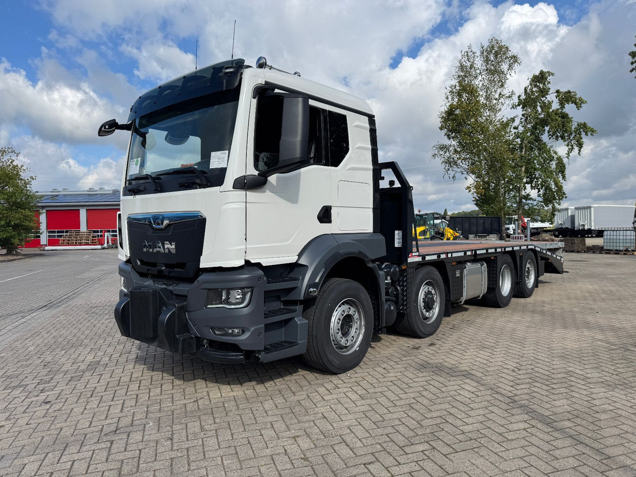 MAN 8x4 Maschinentransporter - Эвакуатор: фото 1 MAN 8x4 Maschinentransporter - Эвакуатор: фото 1
