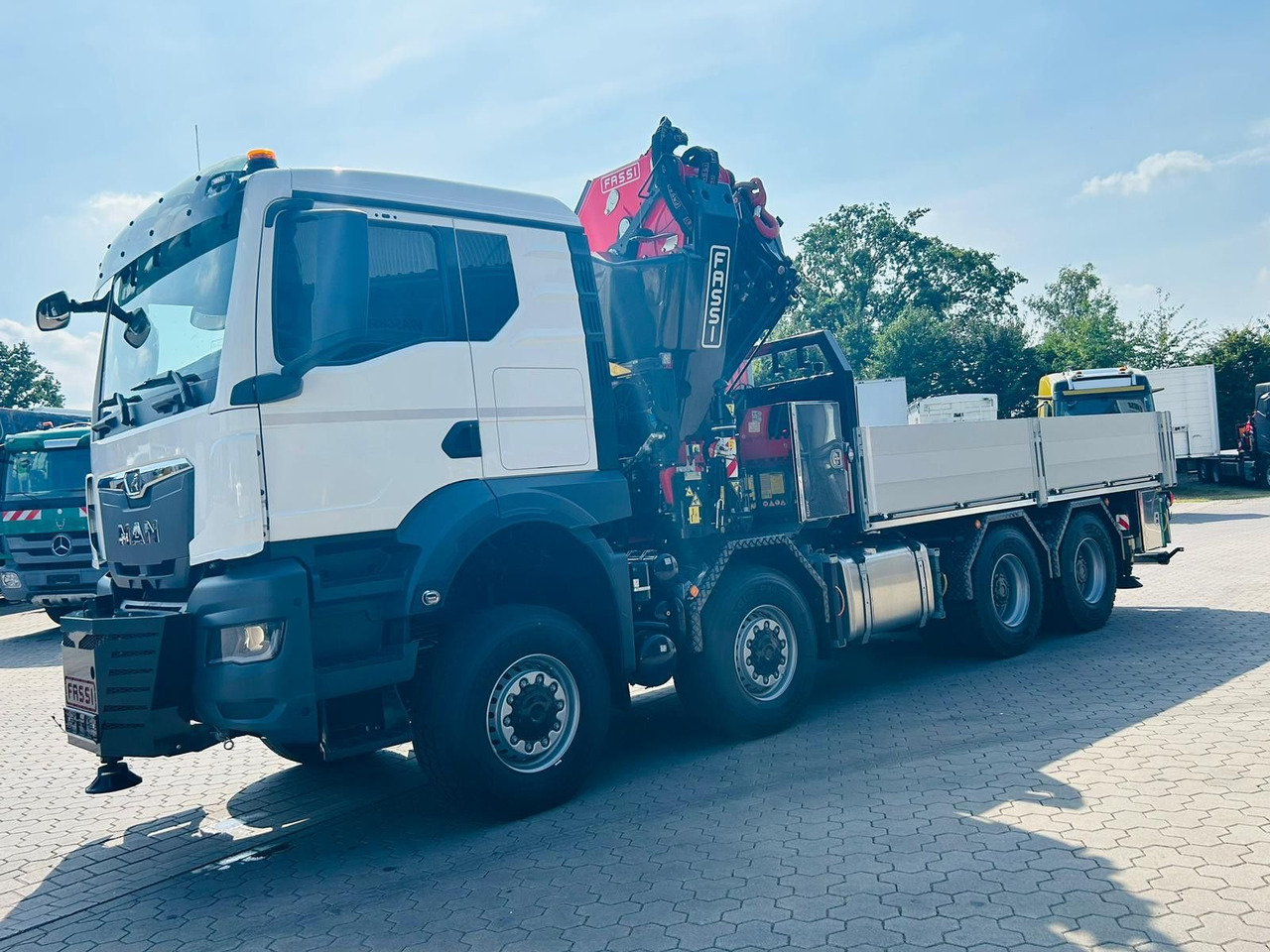 MAN TGS 41.520 8x8 mit Fassi Ladekran F710RA.2.26 - Грузовик бортовой/ Платформа: фото 5 MAN TGS 41.520 8x8 mit Fassi Ladekran F710RA.2.26 - Грузовик бортовой/ Платформа: фото 5