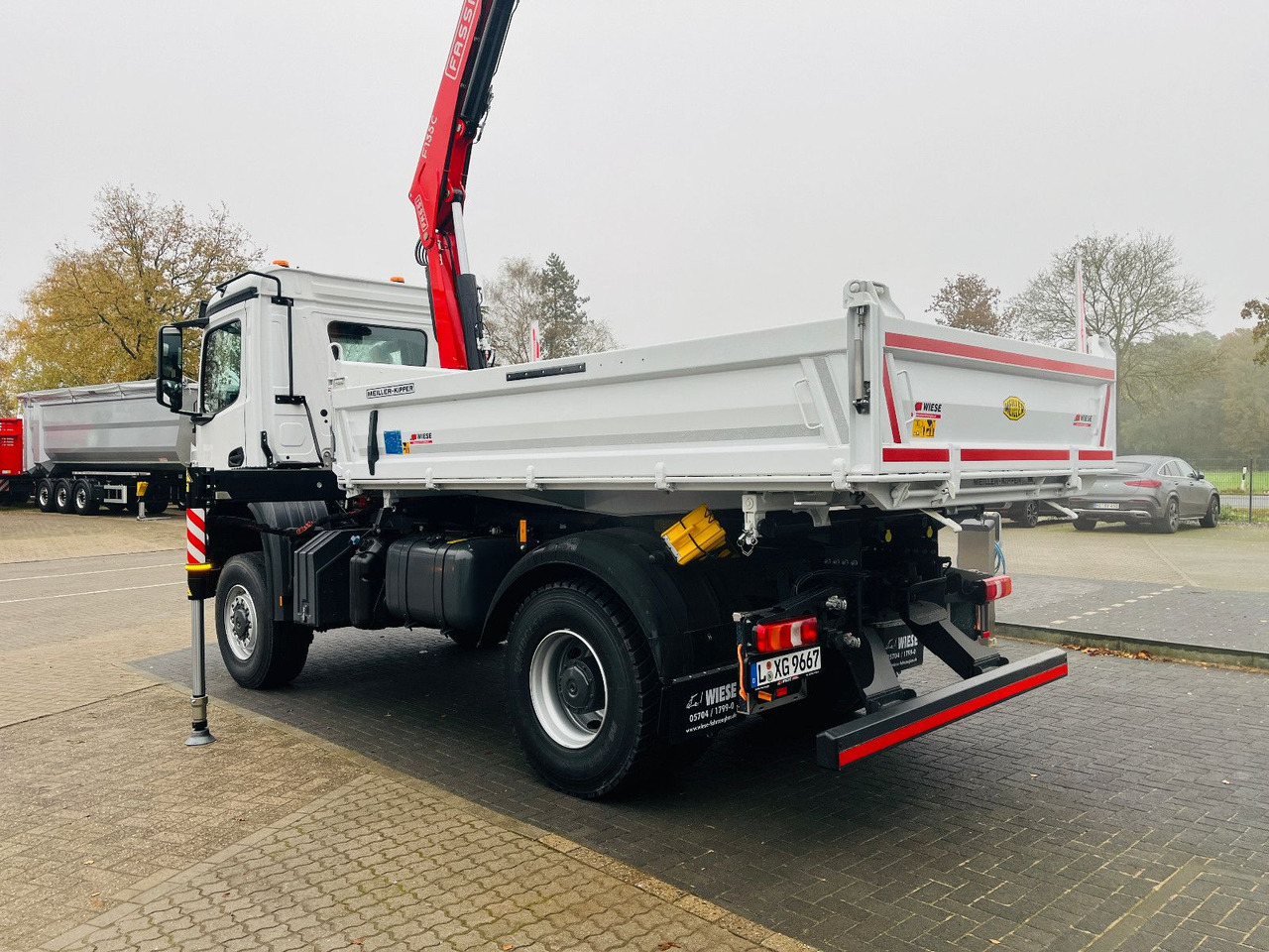 Самосвал, Автоманипулятор Mercedes-Benz Arocs 1835  4x4 Meiller Fassi F135 Kran Kipper: фото 11