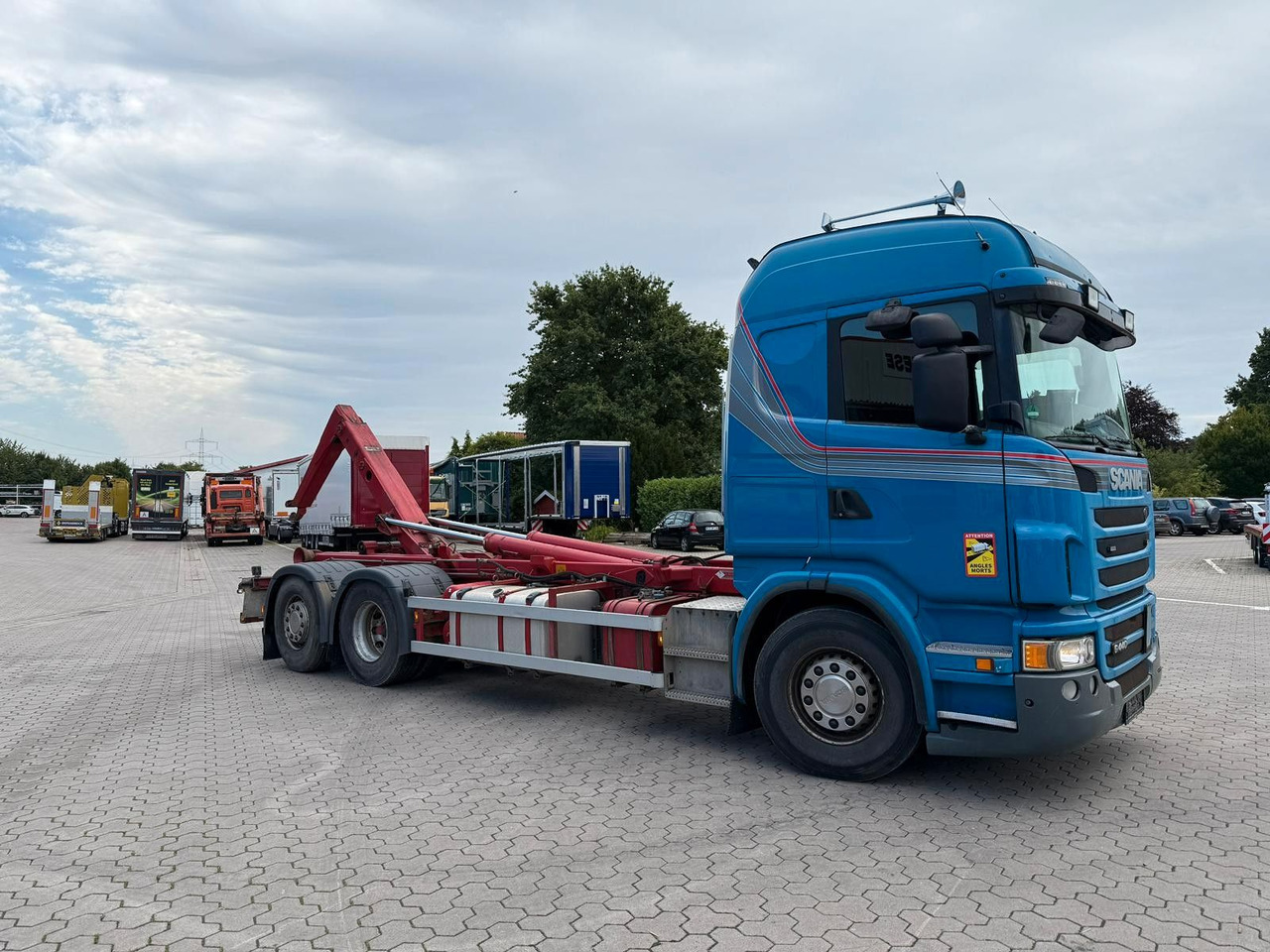 Scania G440 Abrollkipper/Hakenlift - Крюковой мультилифт: фото 4 Scania G440 Abrollkipper/Hakenlift - Крюковой мультилифт: фото 4