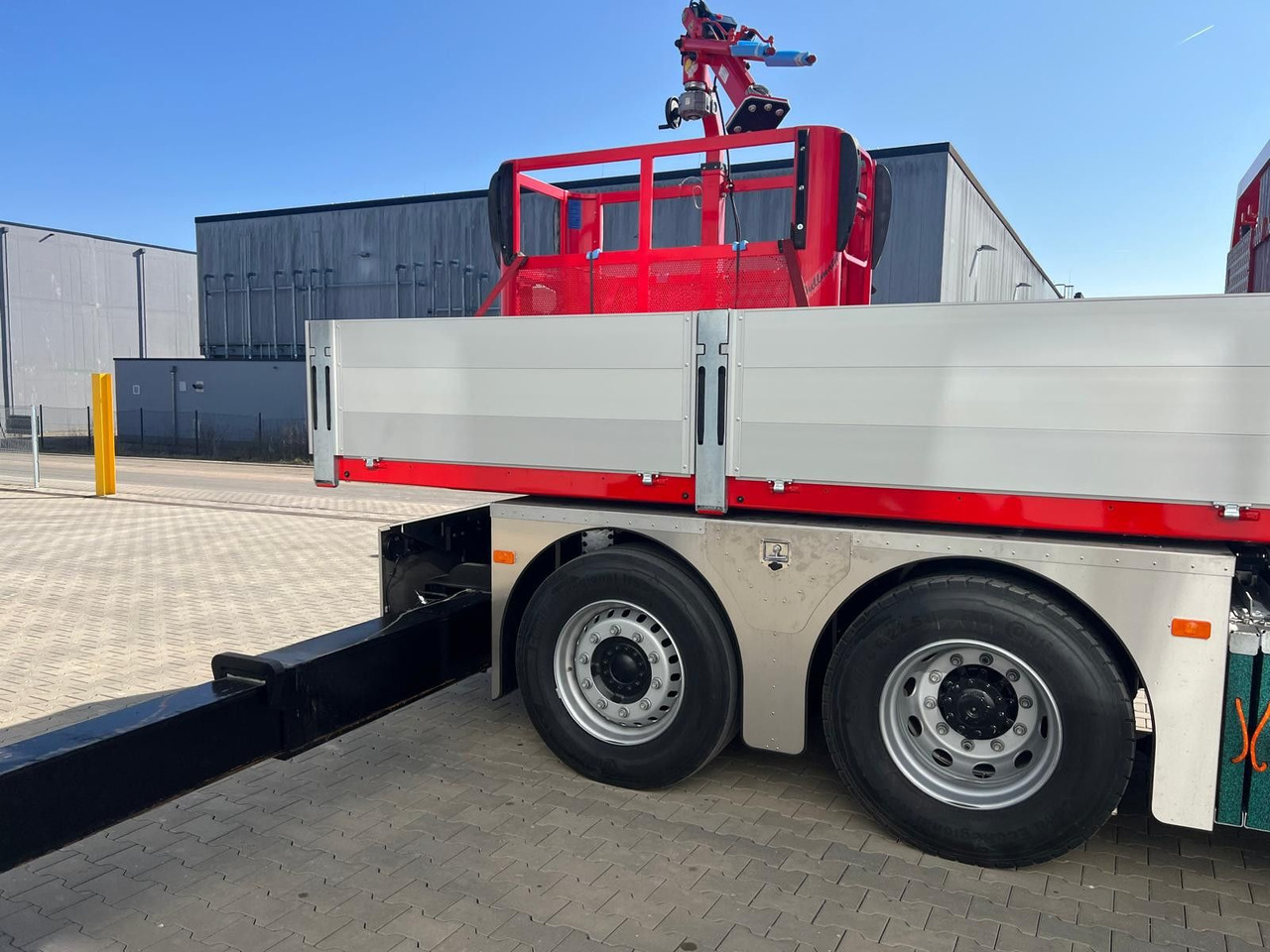 Тягач MAN 8x4 Hydro mit F1150 inkl Jib und Winde Korb: фото 8