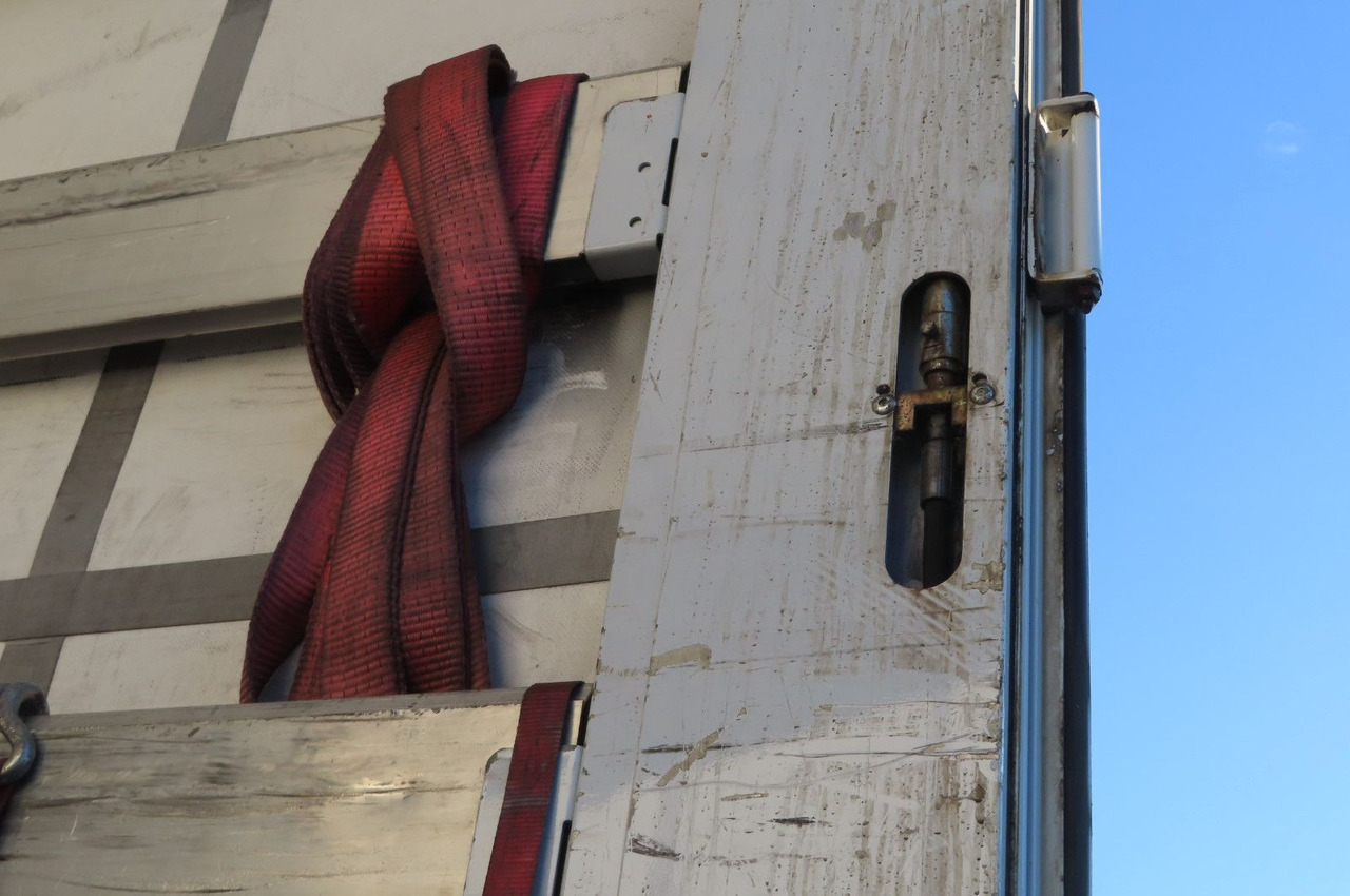 Тентованный прицеп Wiese Tandem Planenanhänger: фото 10 Тентованный прицеп Wiese Tandem Planenanhänger: фото 10