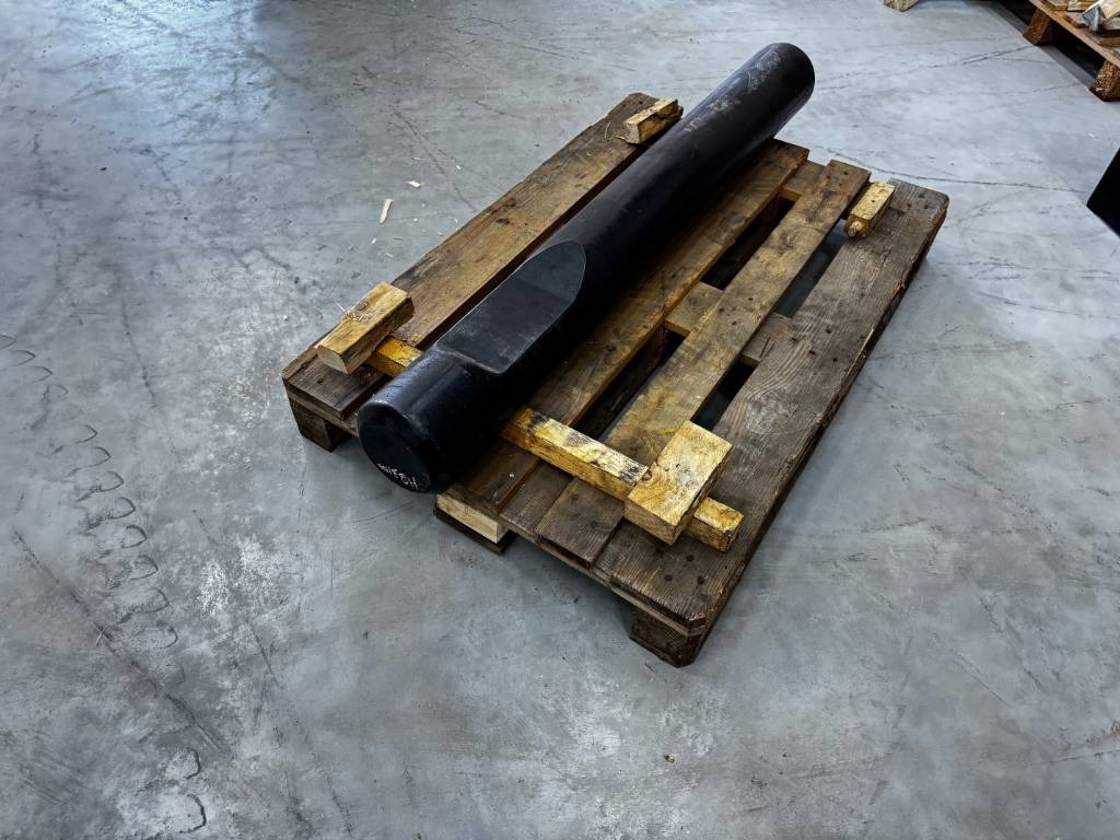 Epiroc Atlas Copco HB3100 HB3000 Blunt Tool Stampfmeißel - Гидромолот для Строительной техники: фото 1 Epiroc Atlas Copco HB3100 HB3000 Blunt Tool Stampfmeißel - Гидромолот для Строительной техники: фото 1