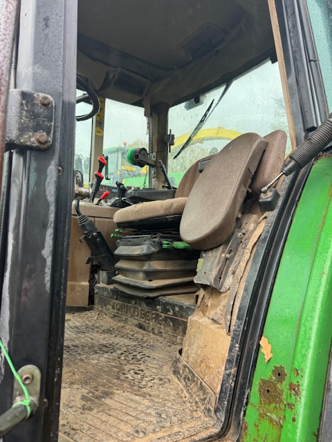 Трактор JOHN DEERE 6400: фото 13