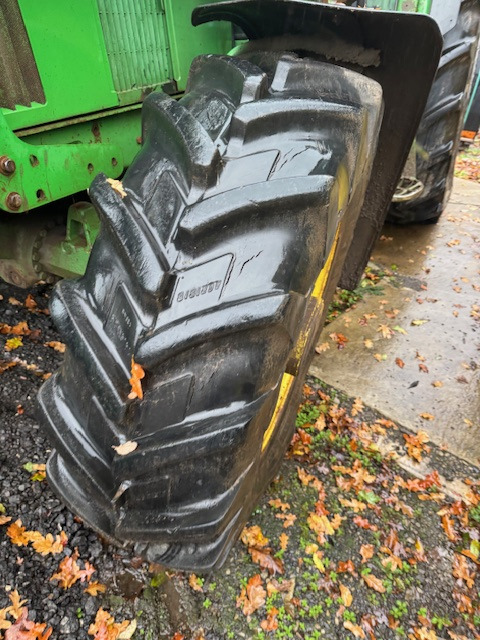 Трактор JOHN DEERE 6400: фото 6