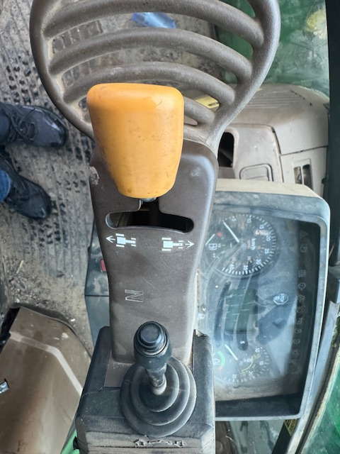 Трактор JOHN DEERE 6400: фото 11