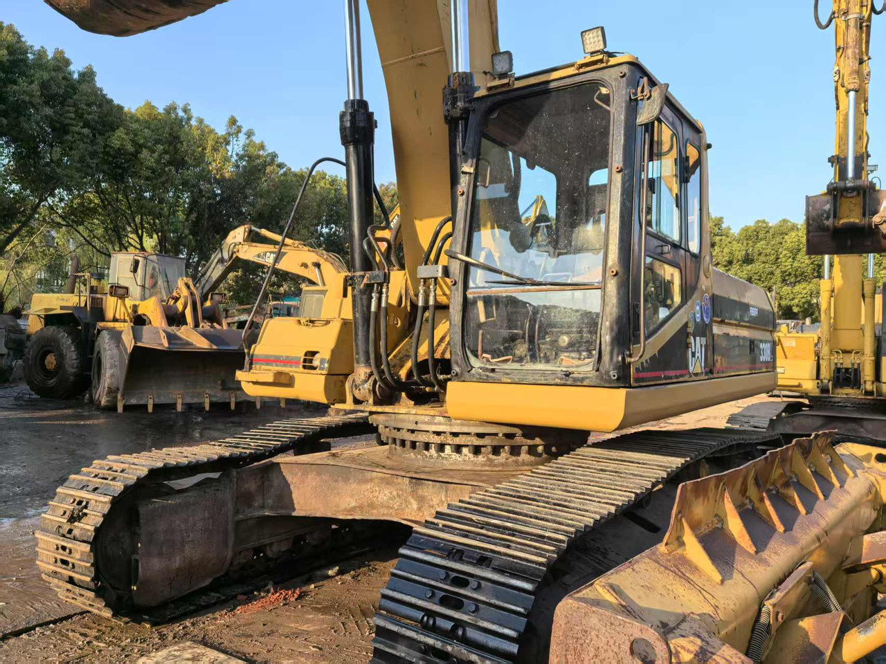 CATERPILLAR 330B - Гусеничный экскаватор: фото 2 CATERPILLAR 330B - Гусеничный экскаватор: фото 2