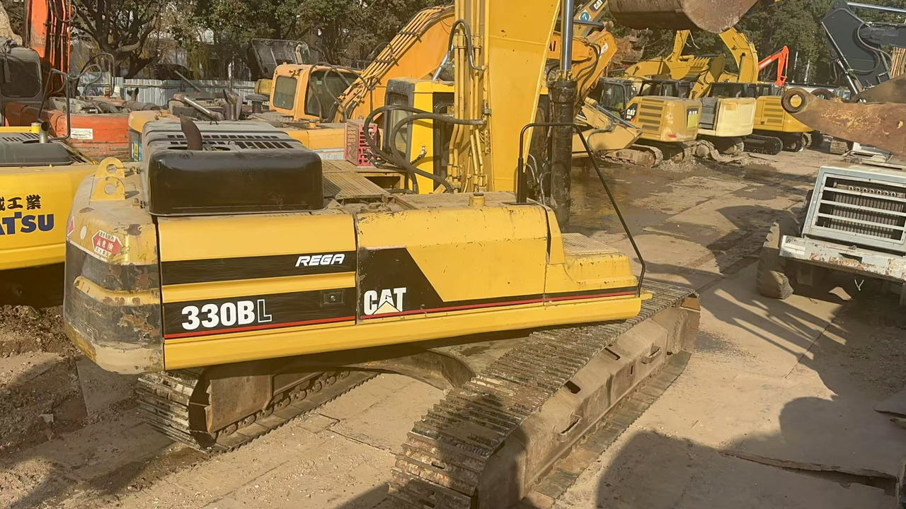 CATERPILLAR 330B - Гусеничный экскаватор: фото 2 CATERPILLAR 330B - Гусеничный экскаватор: фото 2
